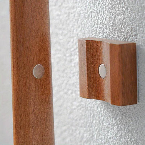 Magnetic Wooden Long-Handled Shoe Horn (With Stand)
