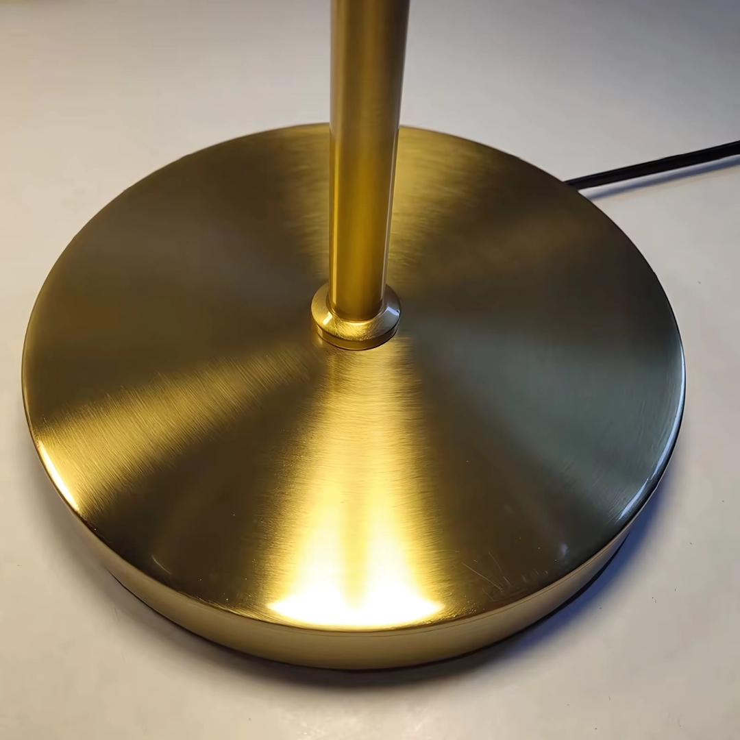 Vitrea – Modern Glass LED Table Lamp