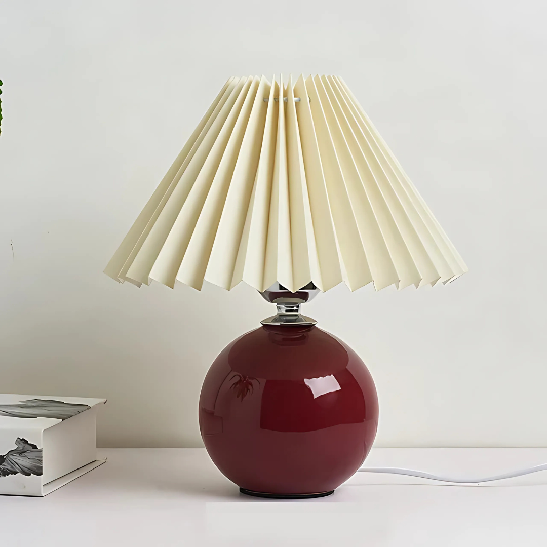 Vintage Pleated Table Lamp – Classic Charm, Modern Functionality