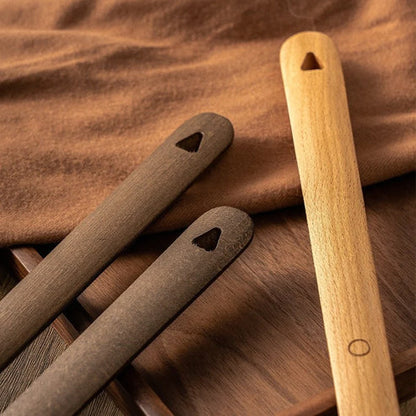 Magnetic Wooden Long-Handled Shoe Horn (With Stand)