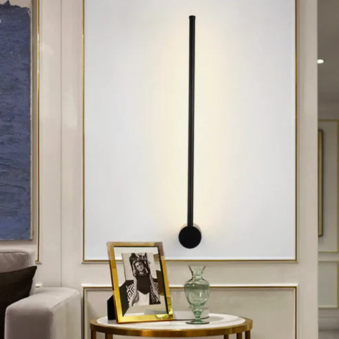 Sleek Glow - Linear LED Wall Lamp in Premium Aluminum