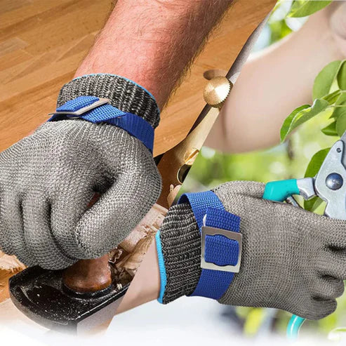 ProtectoMain Metal Glove – Safety and Mastery in Every Move