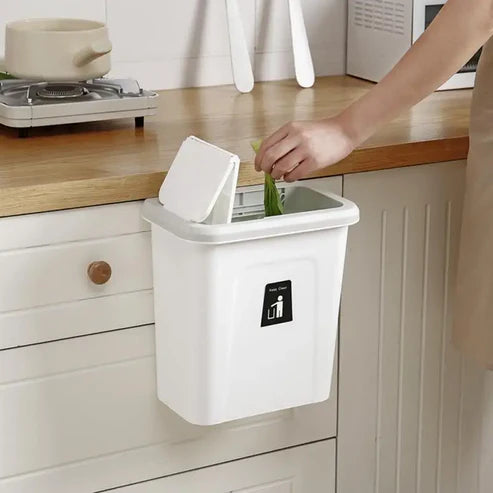 VersaBin – Multipurpose Hanging Trash Can